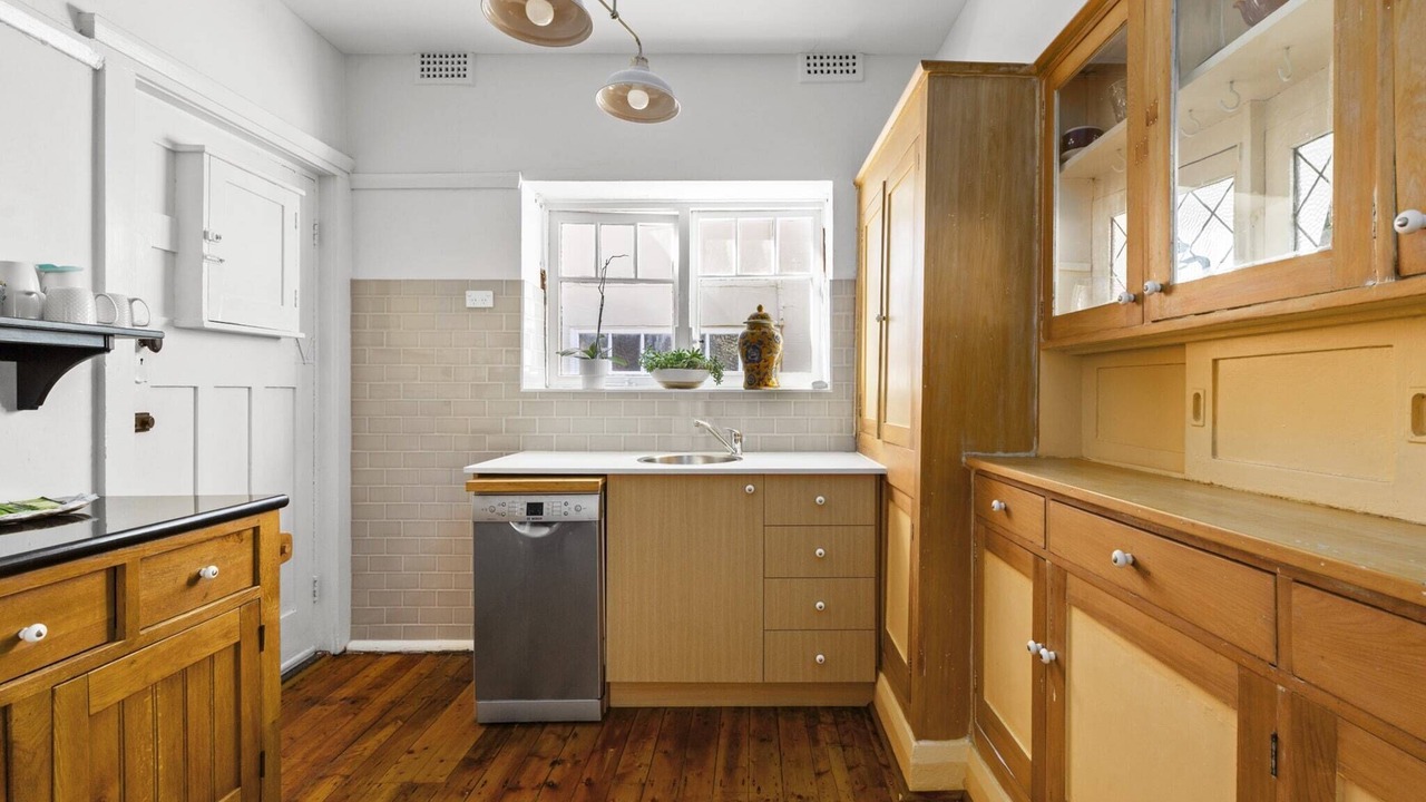 Photo of Others in Fairlight