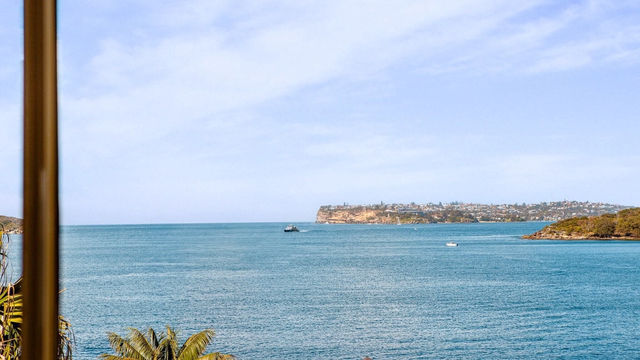 Photo of Others in Fairlight