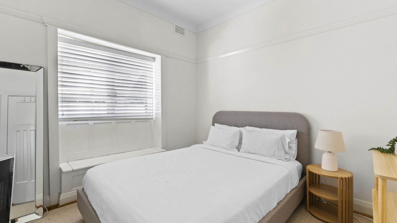 Photo of Others in Fairlight