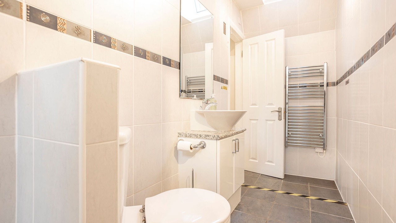 Photo of Bathroom in Earlsferry