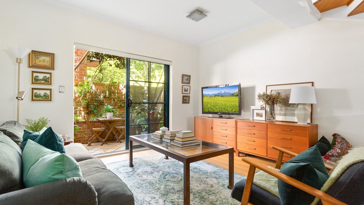 Photo of Livingroom in Erskineville