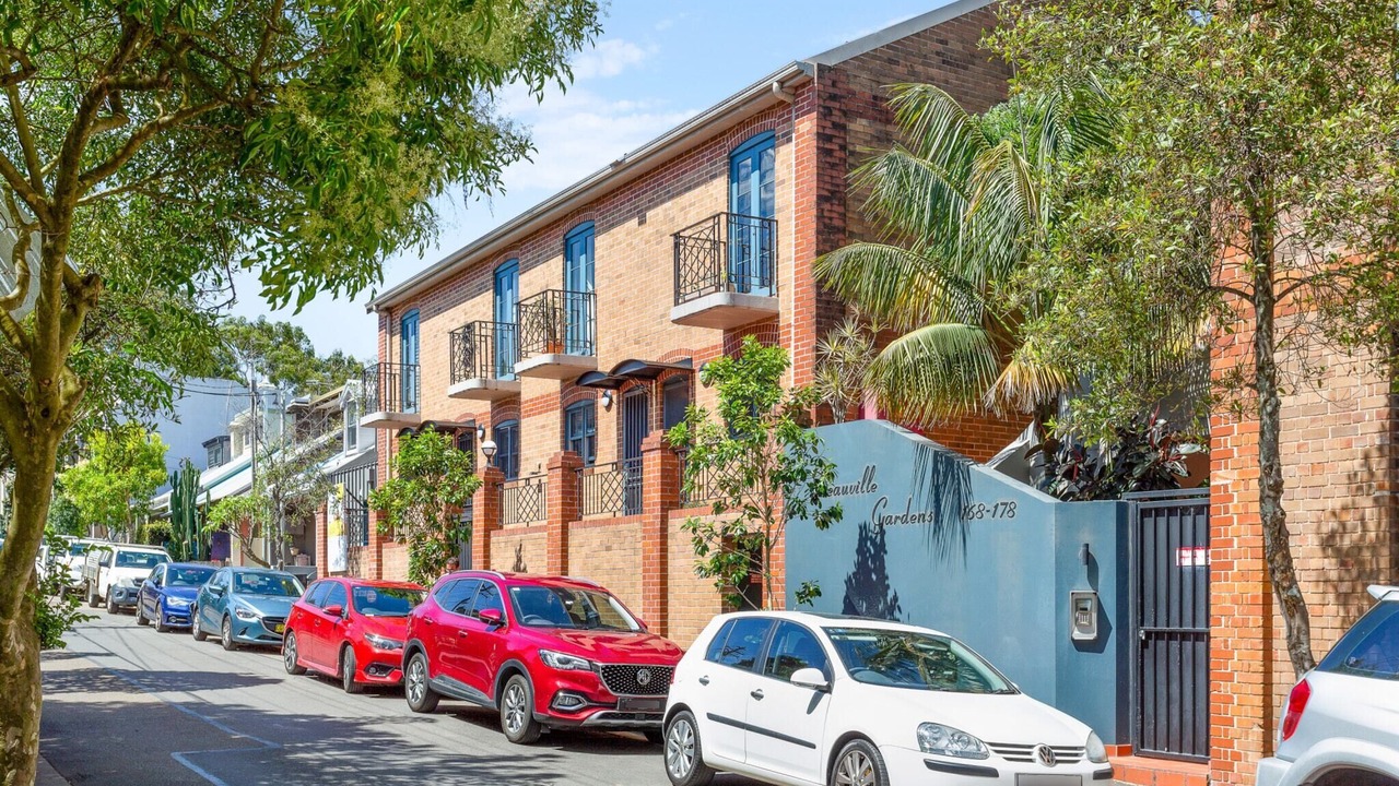 Photo of Others in Erskineville