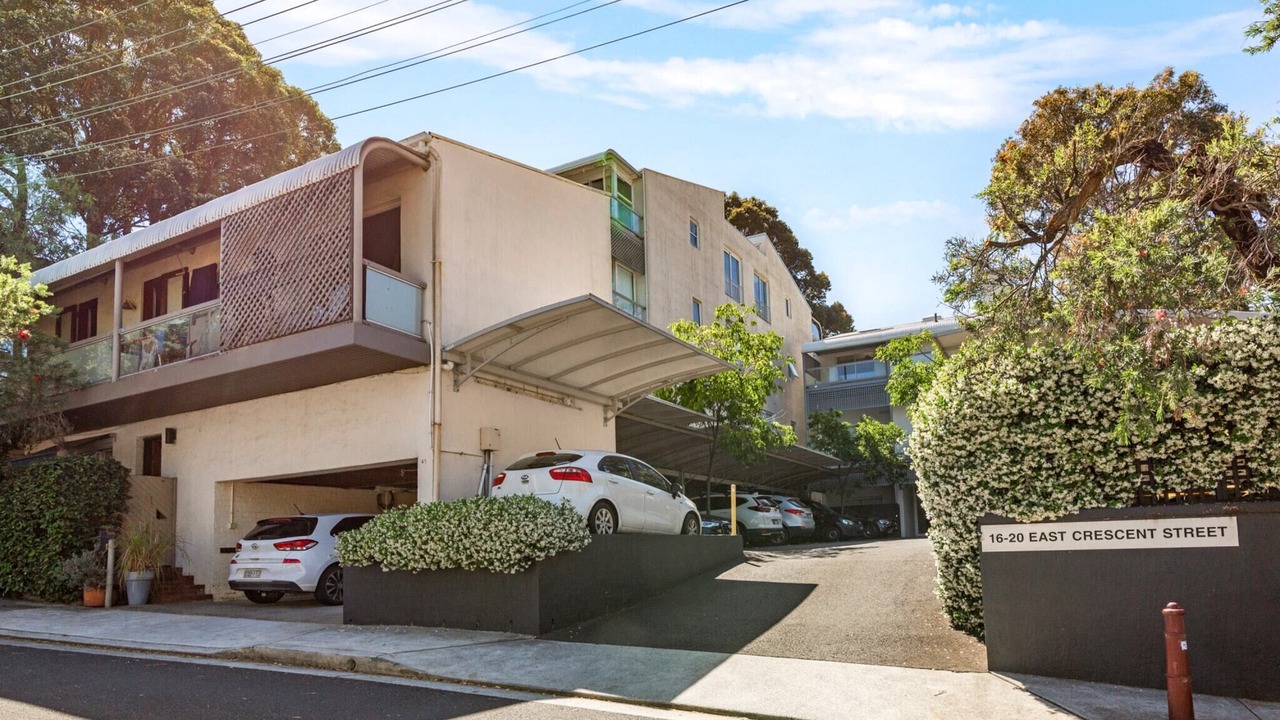Photo of Outdoor in McMahons Point