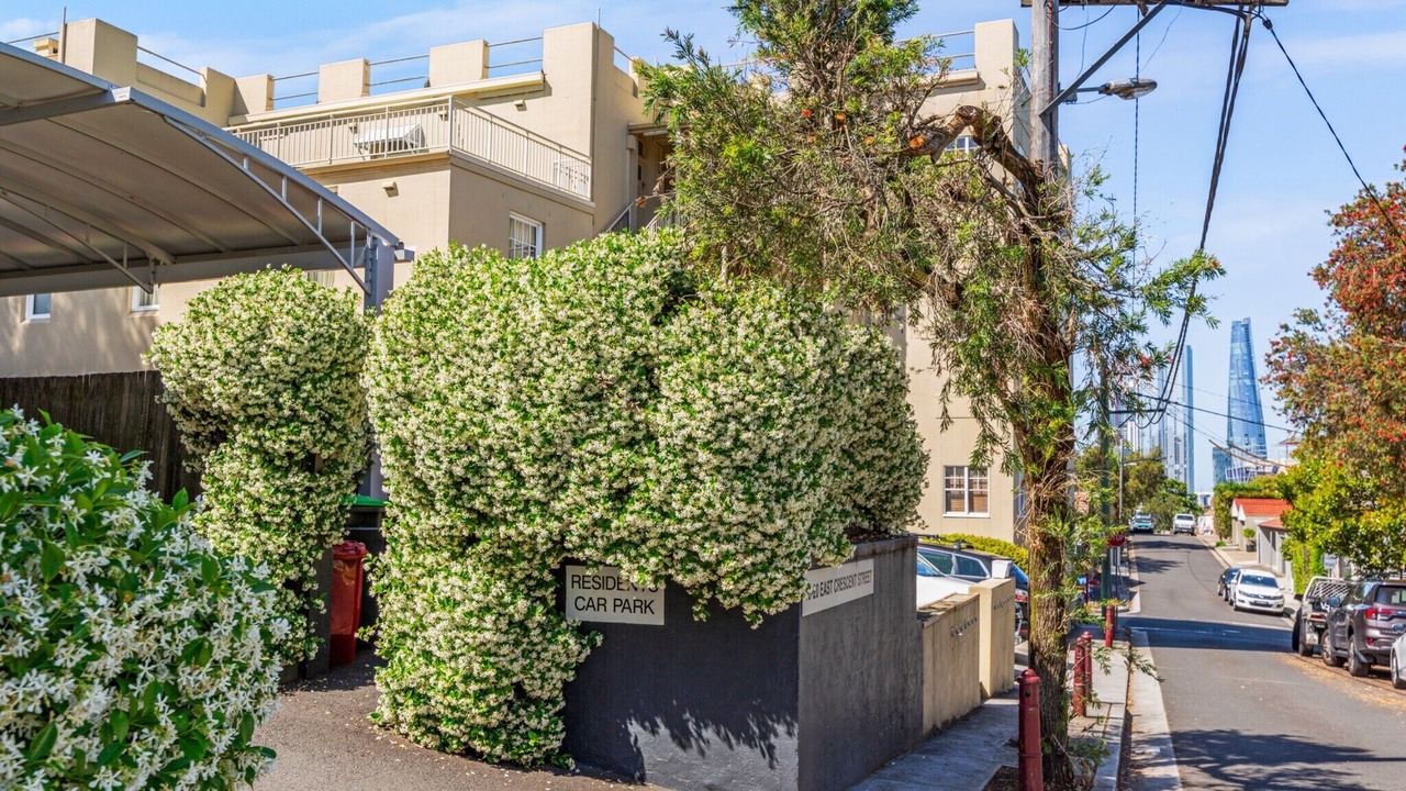 Photo of Outdoor in McMahons Point