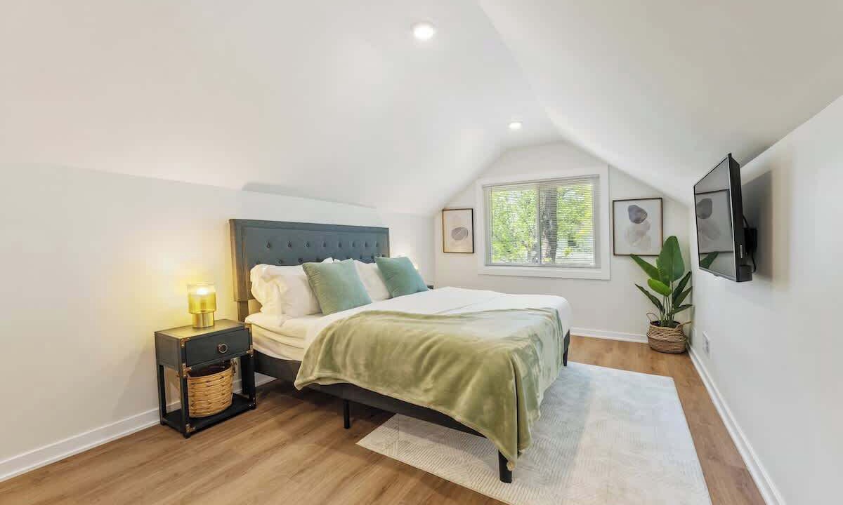 Photo of Bedroom in Oak Park