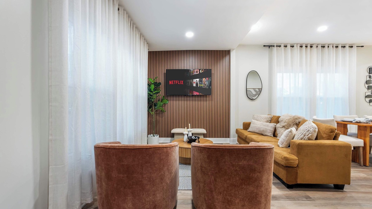 Photo of Livingroom in Oak Park