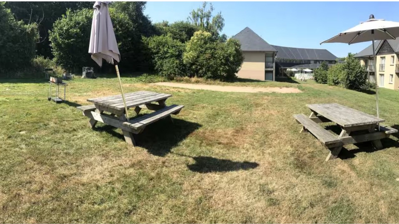 Photo of Outdoor in Equemauville