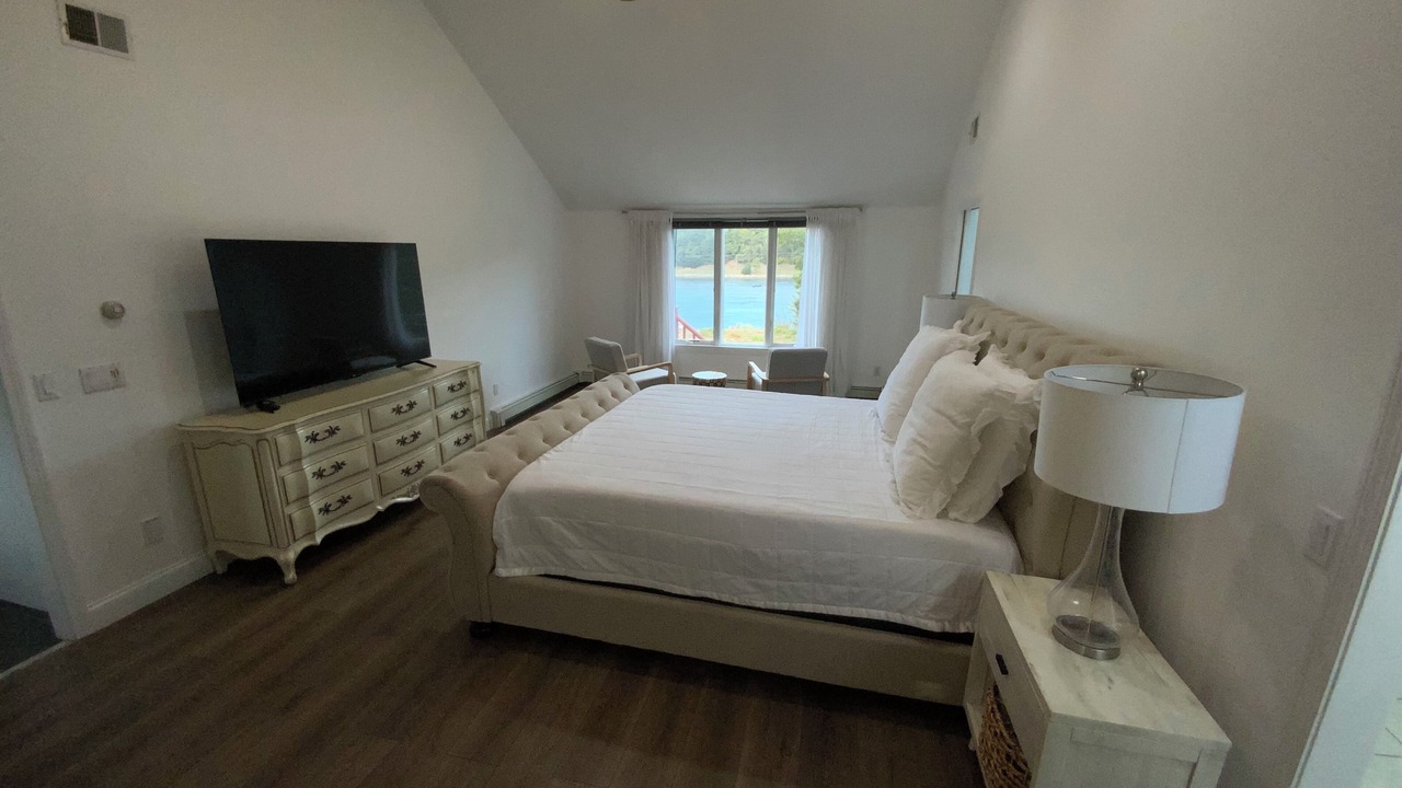 Photo of Bedroom in Sagamore