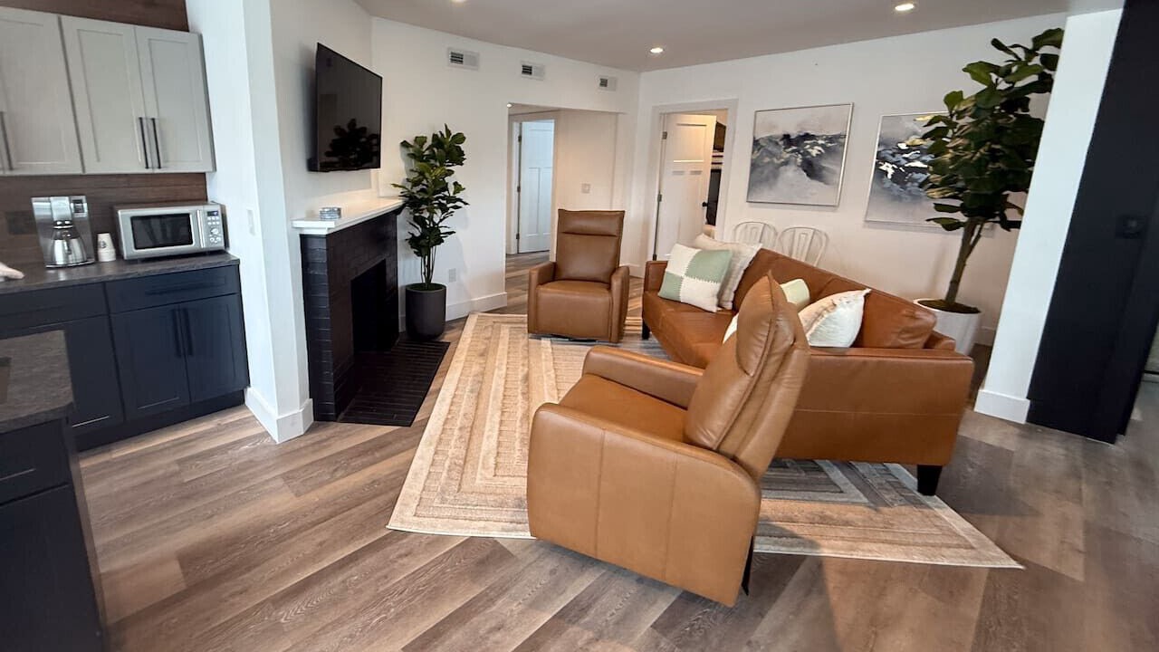 Photo of Livingroom in Terryville