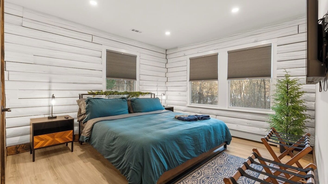 Photo of Bedroom in Cheshire