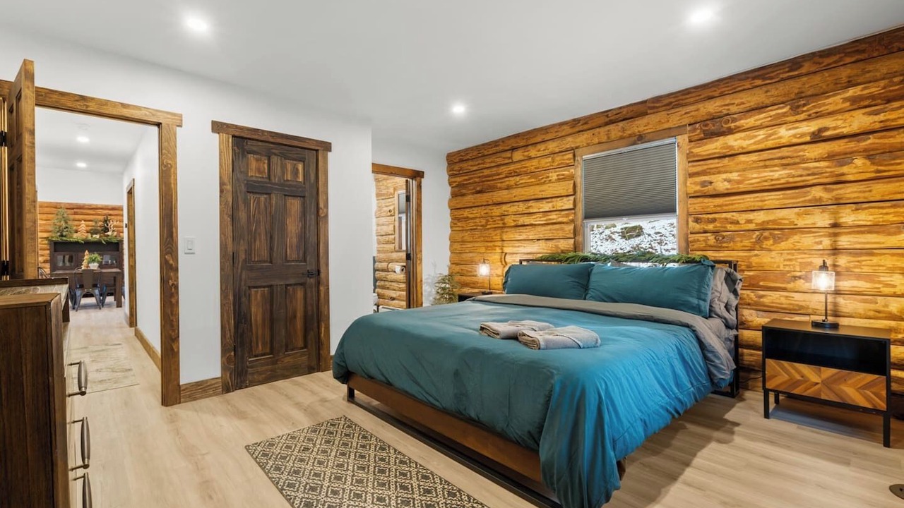 Photo of Bedroom in Cheshire