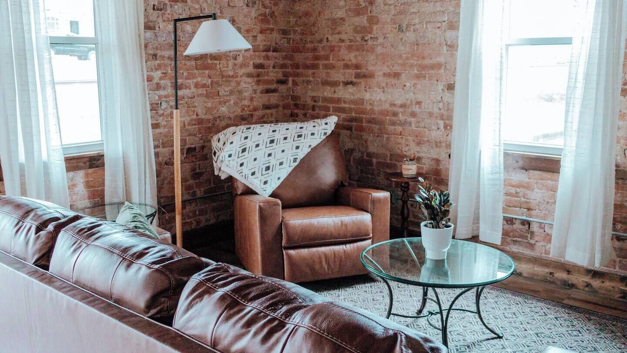 Photo of Livingroom in Bourbon