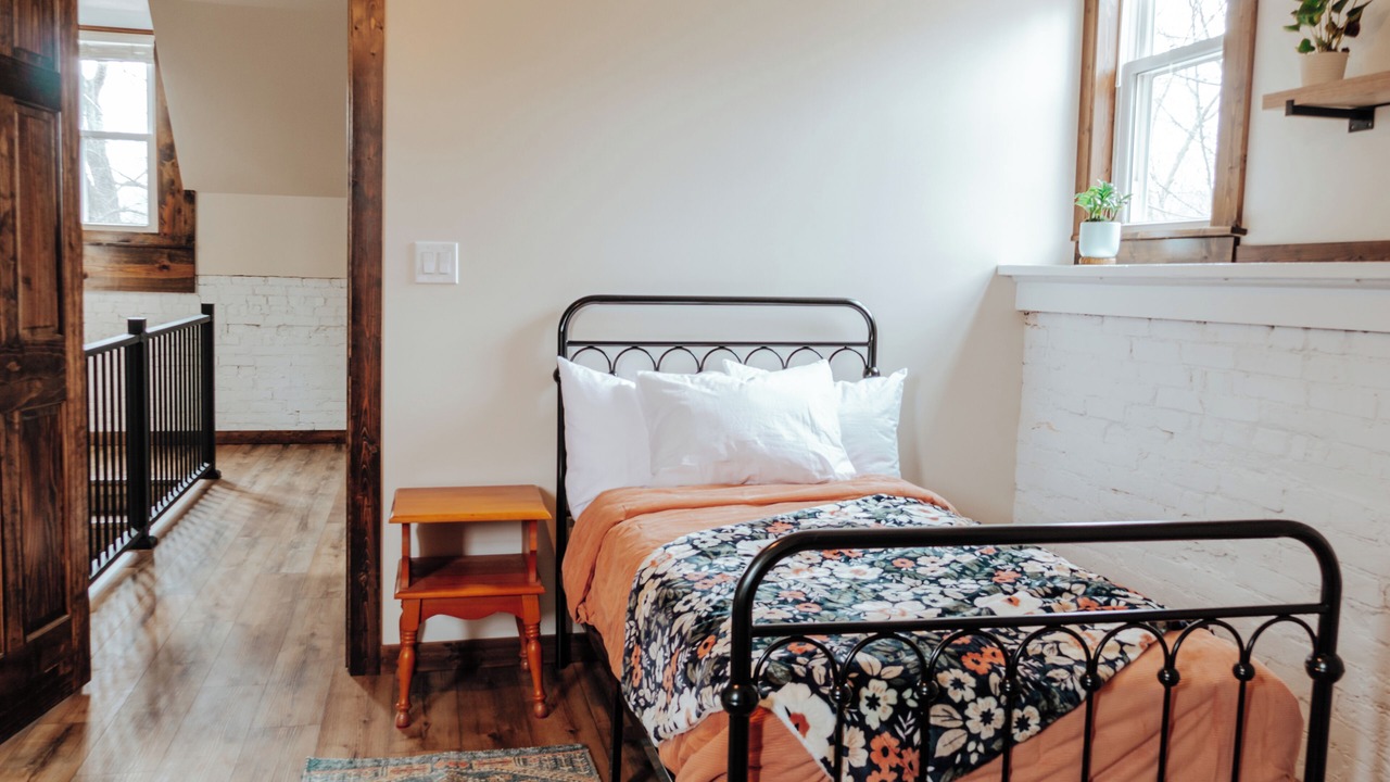 Photo of Bedroom in Bourbon