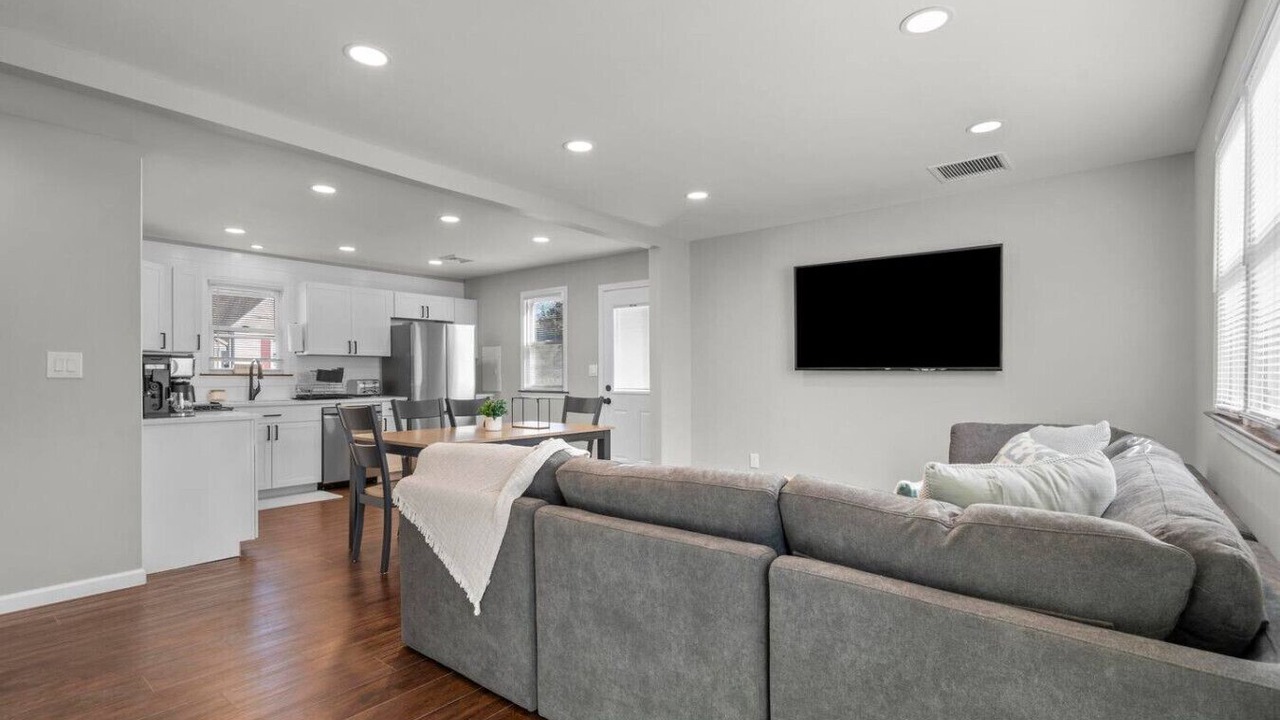 Photo of Livingroom in New Britain