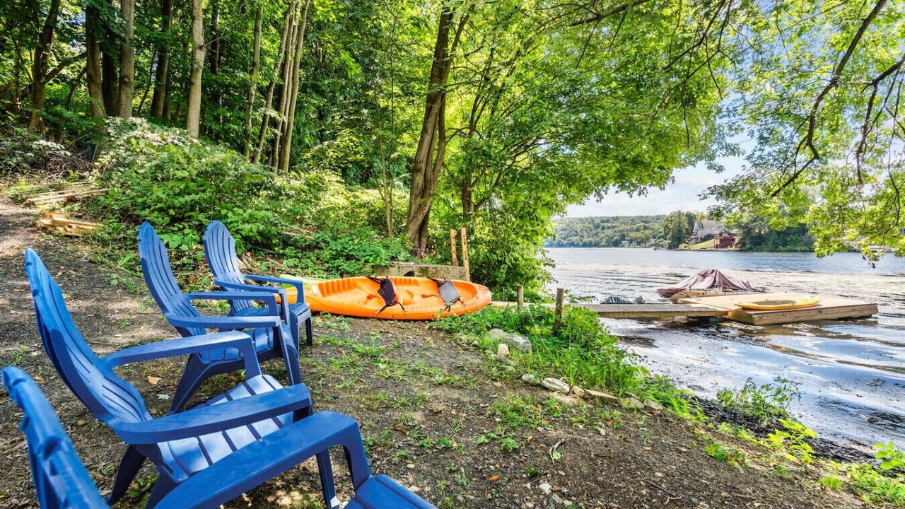 Photo of Outdoor in South Britain