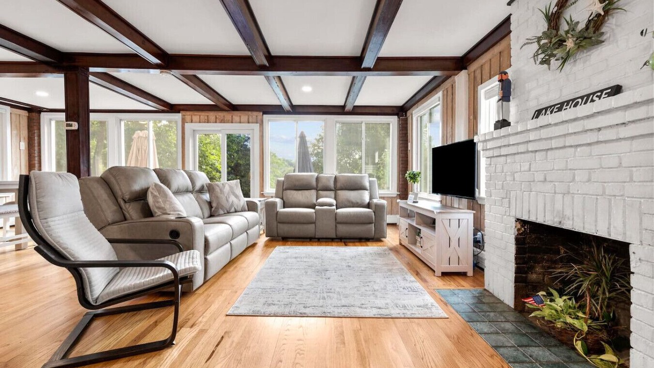 Photo of Livingroom in South Britain