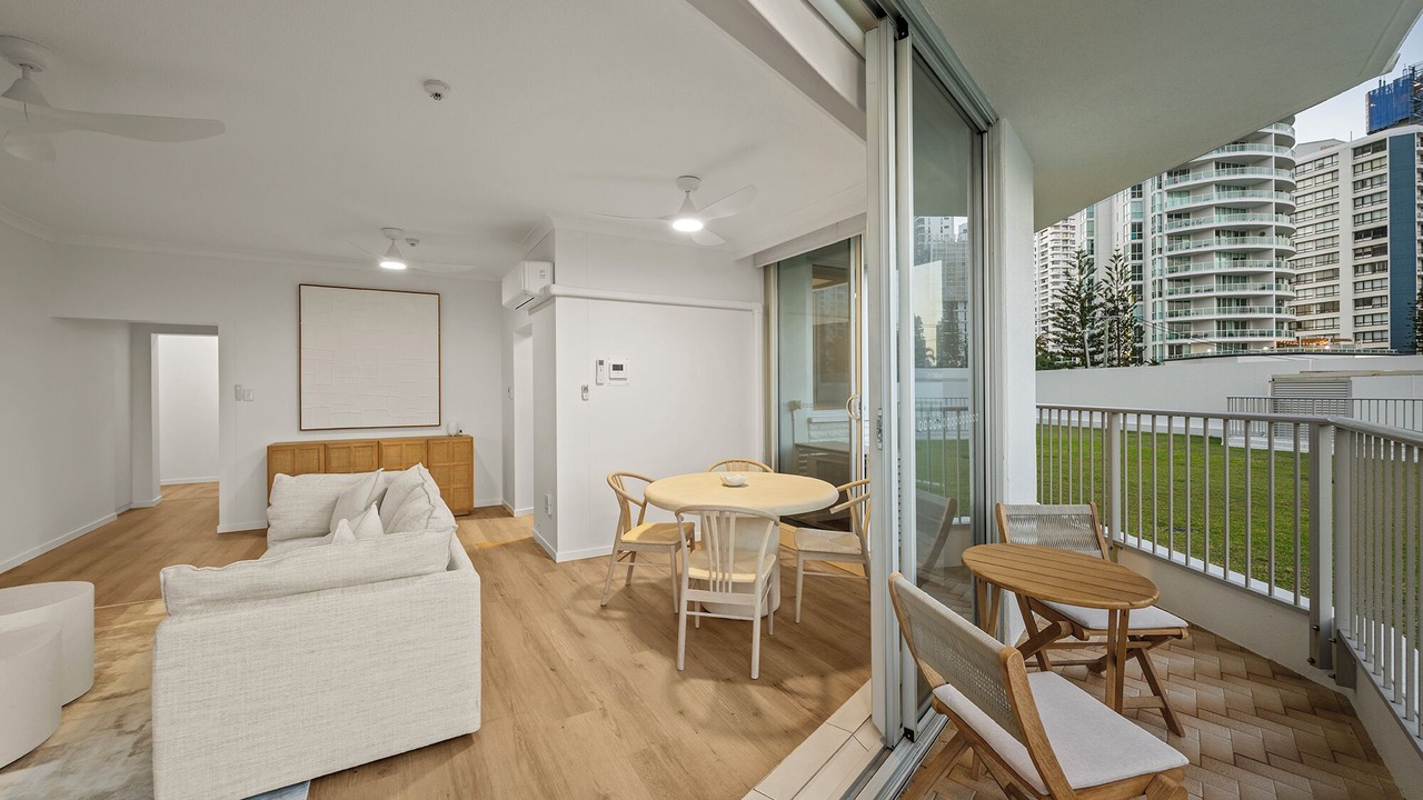 Photo of Outdoor in Main Beach