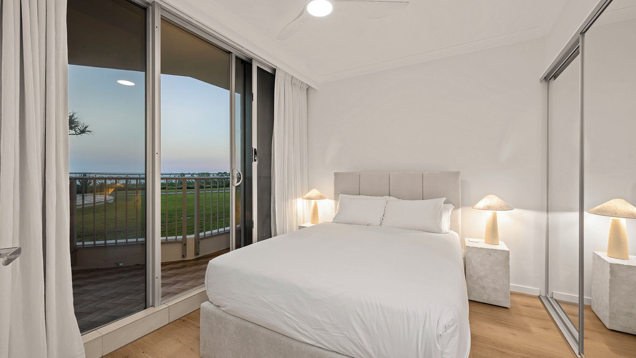 Photo of Bedroom in Main Beach