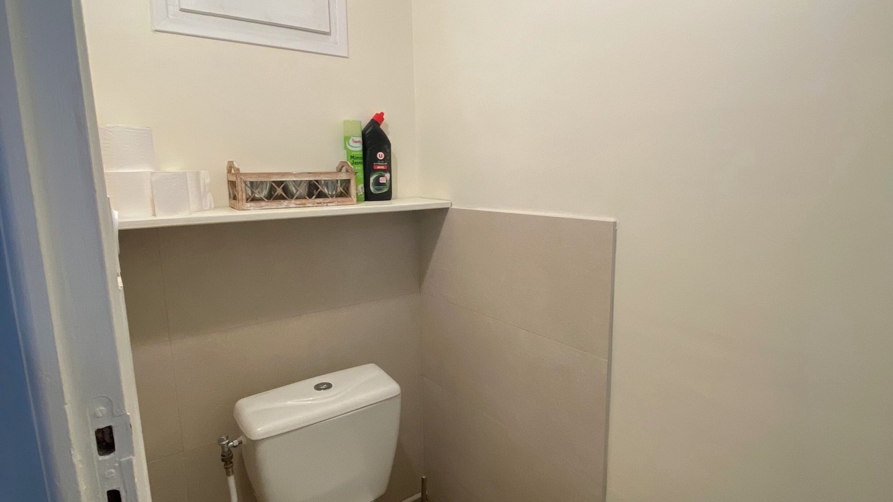 Photo of Bathroom in Labastide-d'Anjou