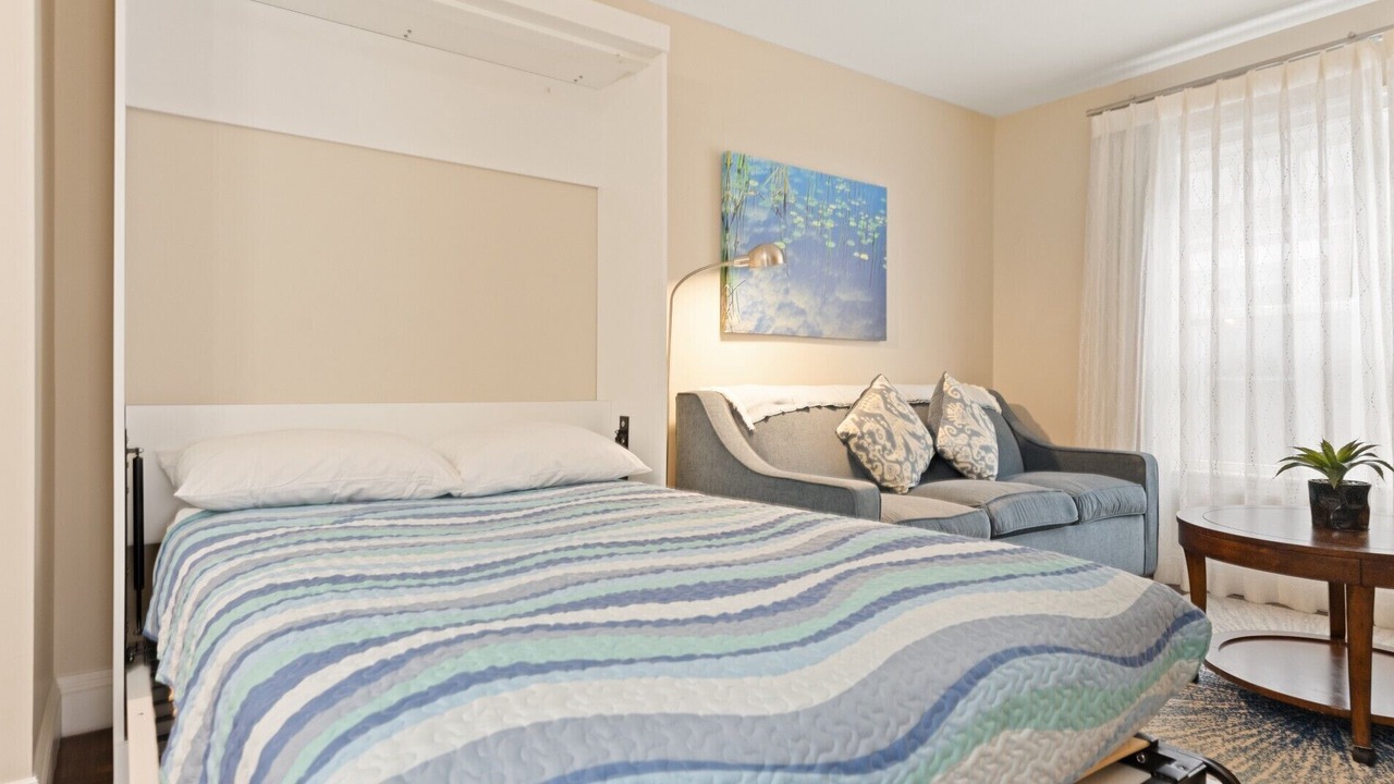 Photo of Bedroom in York Beach
