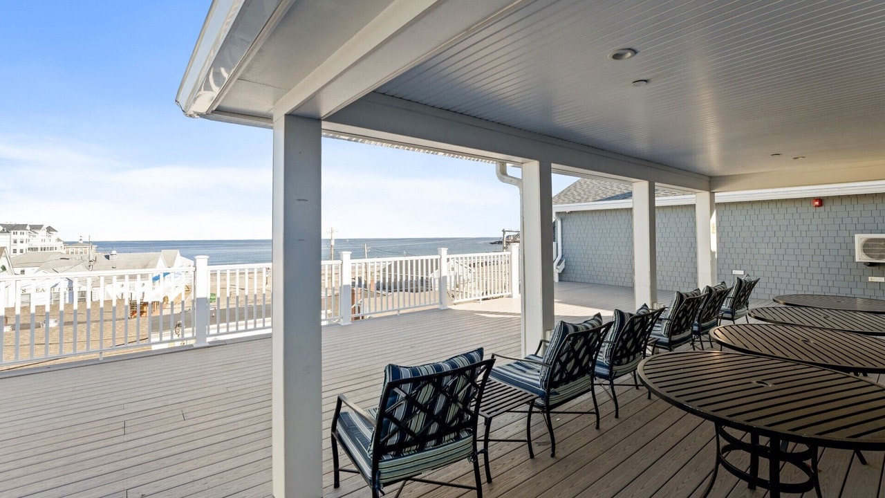 Photo of Patio Balcony in York Beach