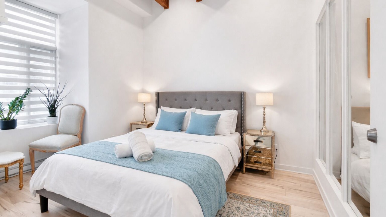 Photo of Bedroom in Gay Village