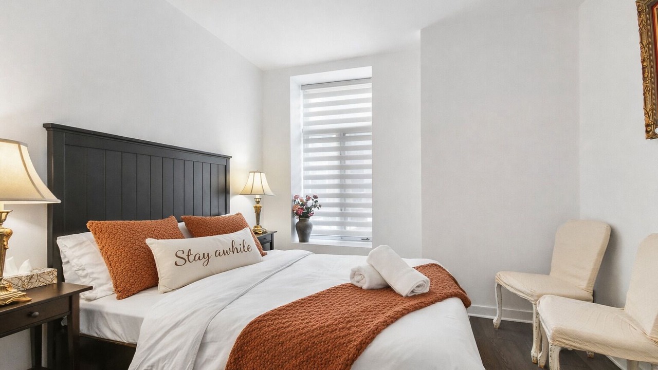 Photo of Bedroom in Gay Village