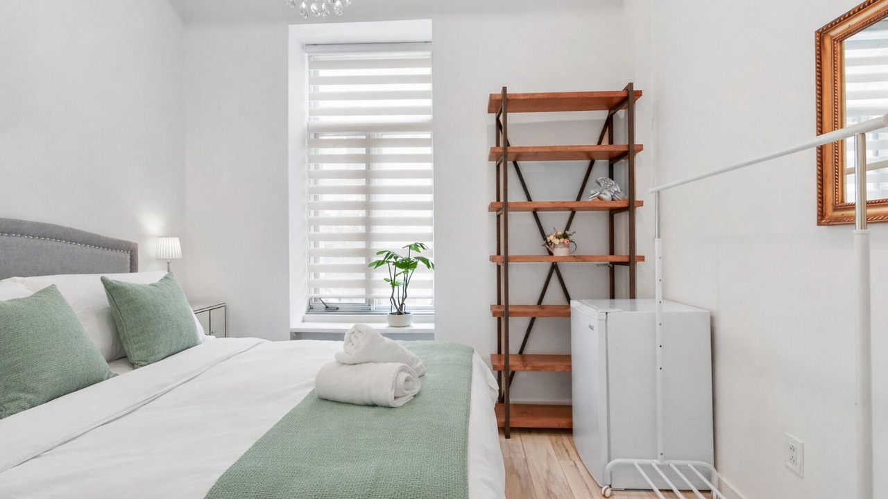 Photo of Bedroom in Gay Village