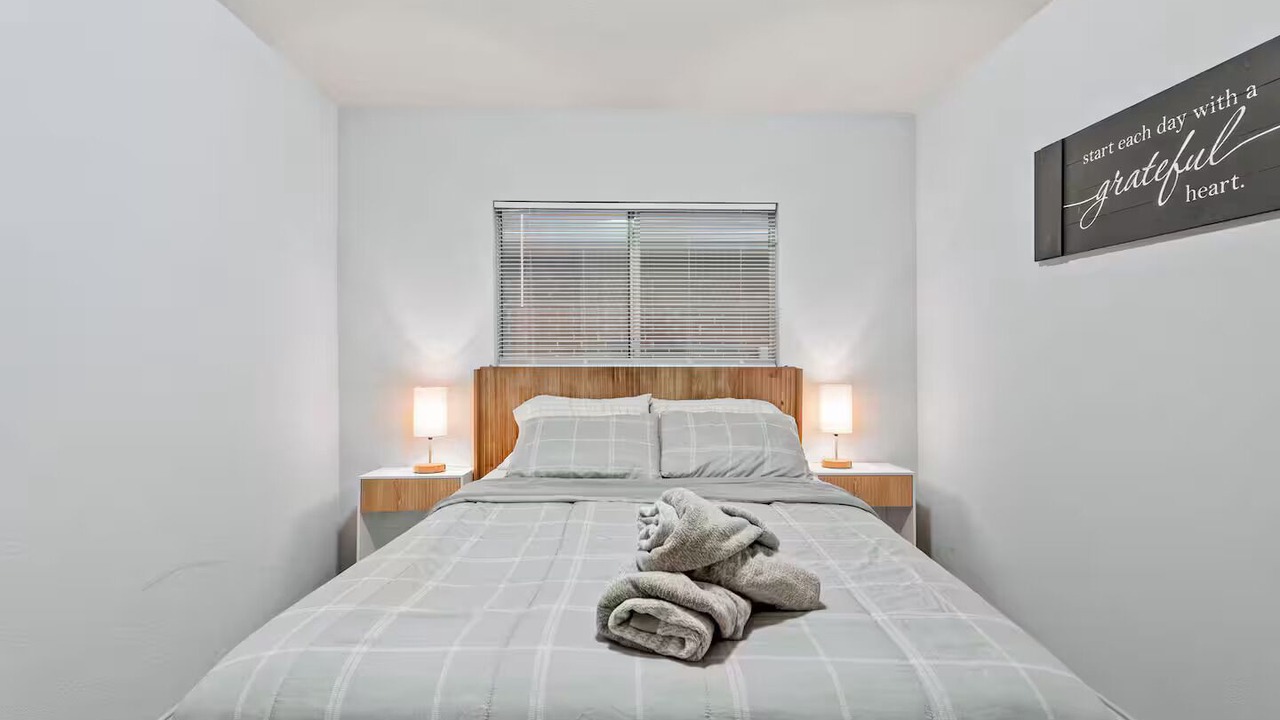 Photo of Bedroom in Handley