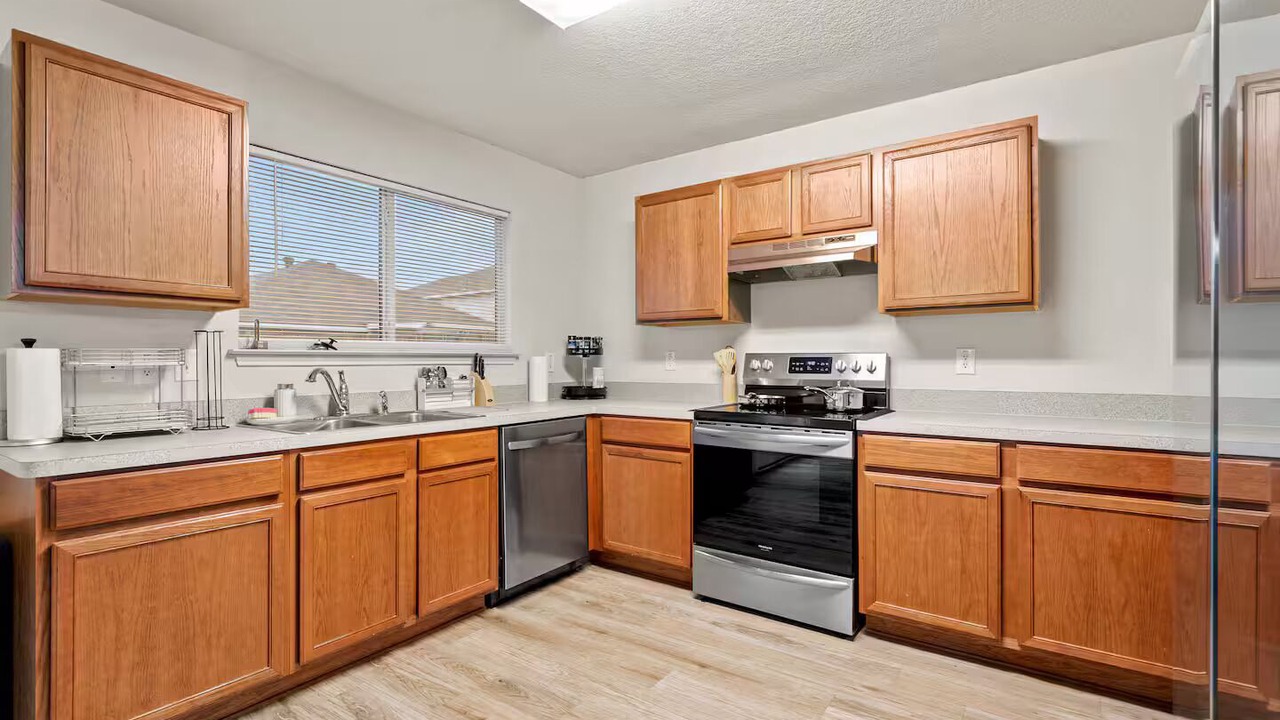 Photo of Kitchen in Handley