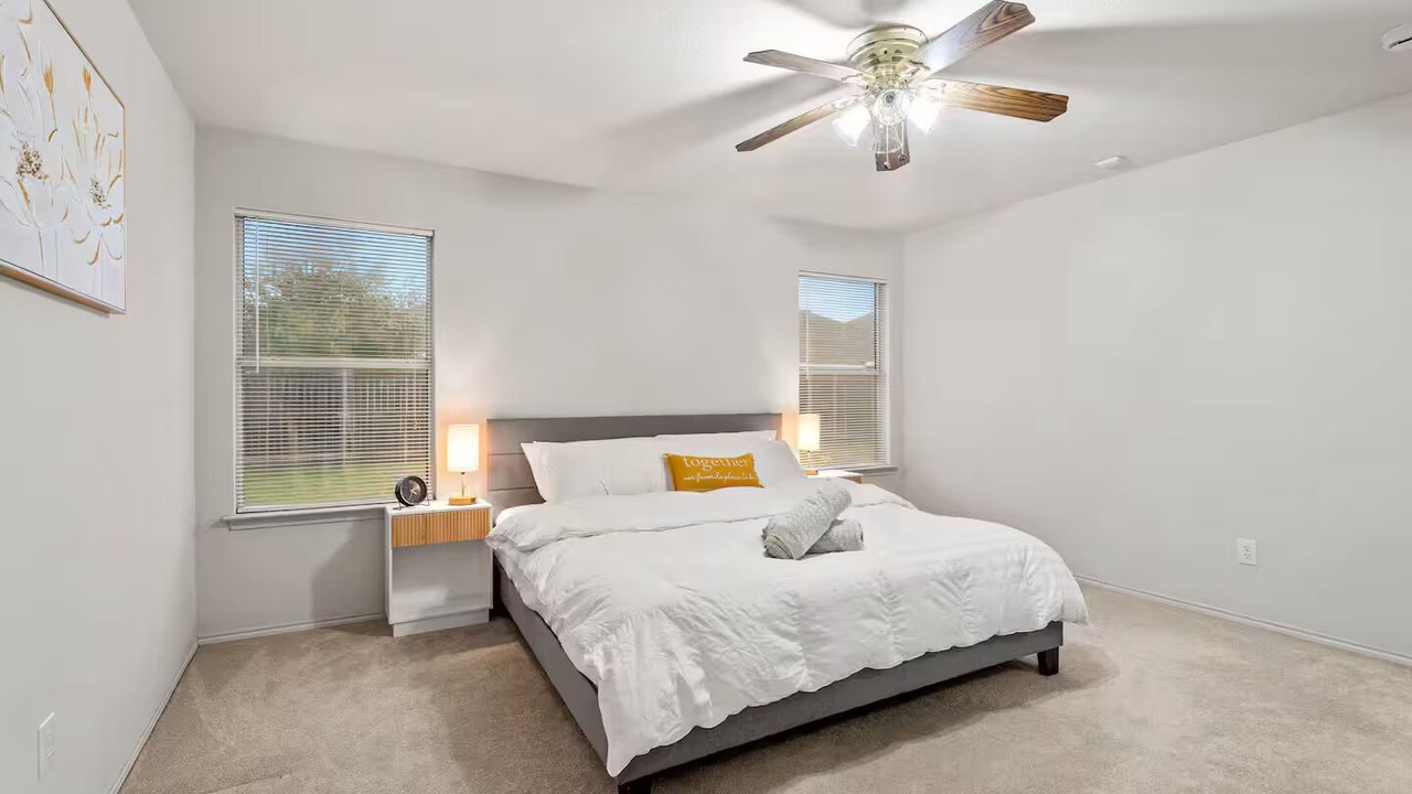 Photo of Bedroom in Handley