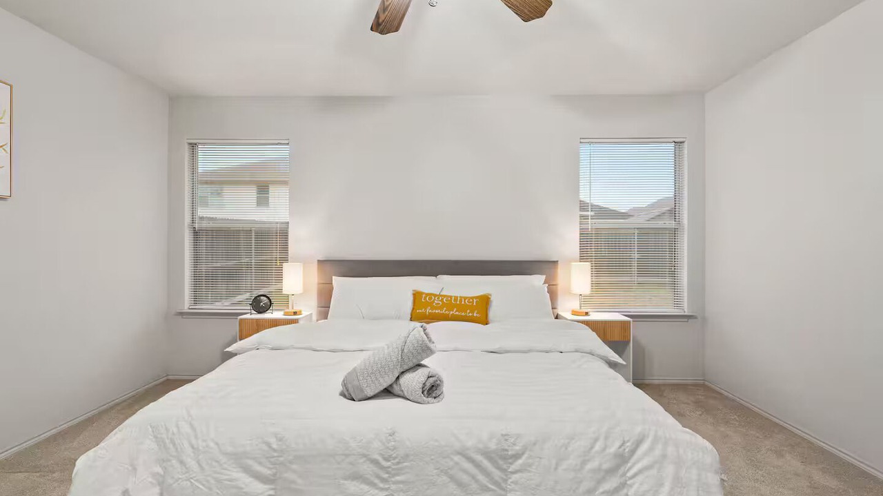 Photo of Bedroom in Handley