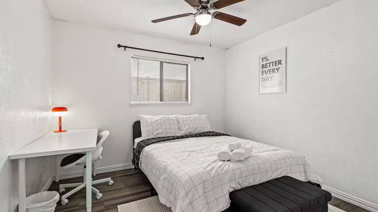 Photo of Bedroom in Northeast Carrollton