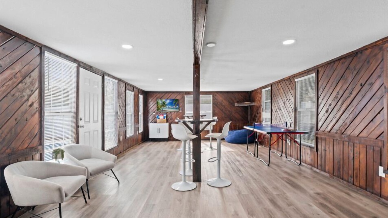 Photo of Others in Southside