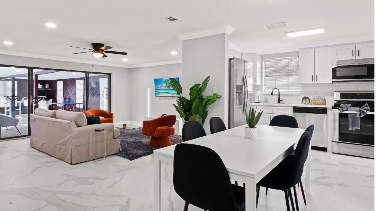 Photo of Others in Southside