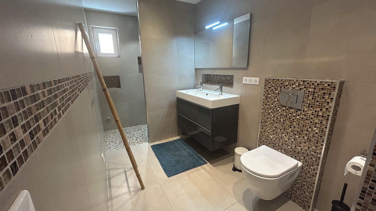 Photo of Bathroom in Bonifacio