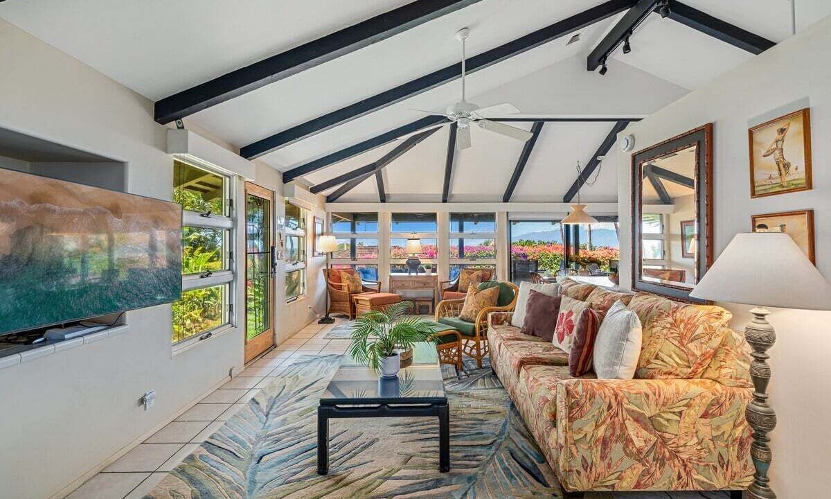 Photo of Livingroom in Kaanapali