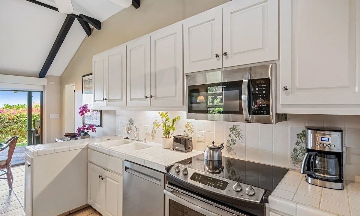 Photo of Kitchen in Kaanapali