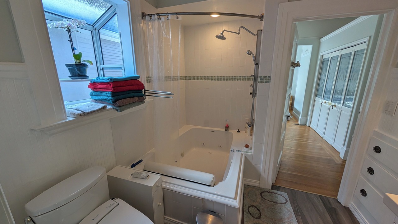 Photo of Bathroom in South Berkeley