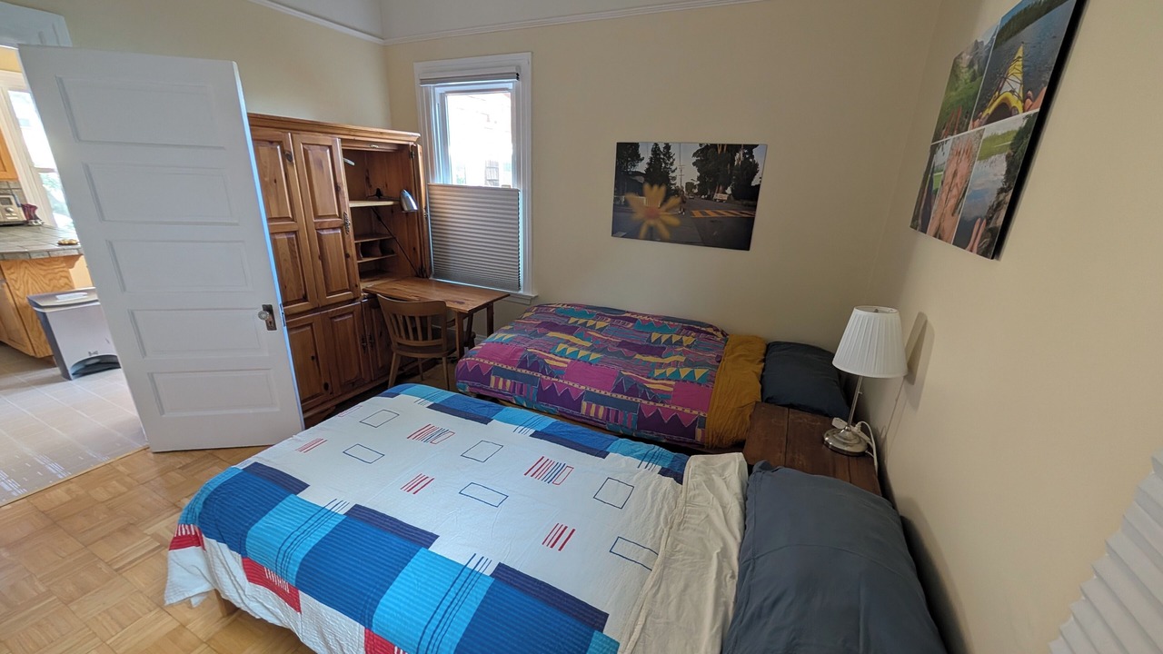 Photo of Bedroom in South Berkeley