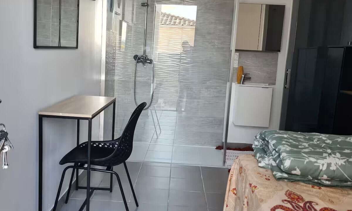 Photo of Bedroom in Pezens