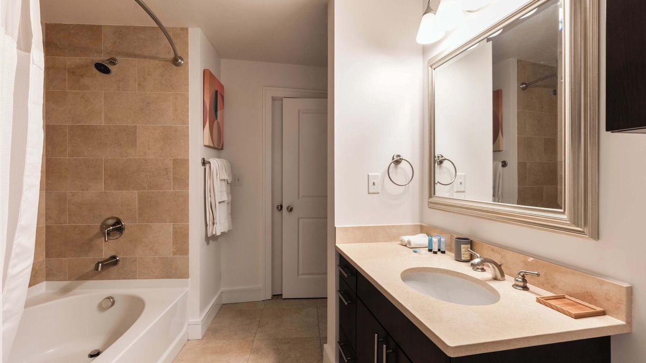 Photo of Bathroom in Seaport District