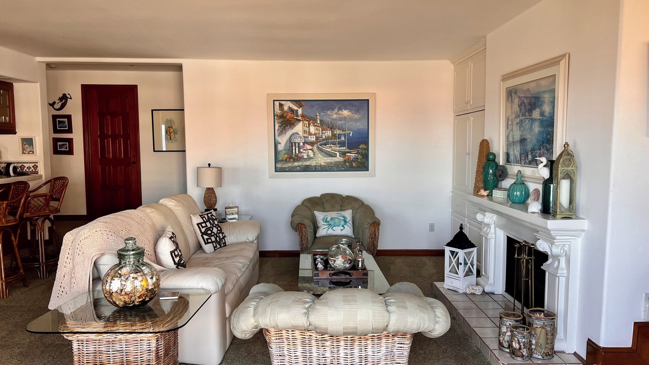 Photo of Livingroom in Avalon