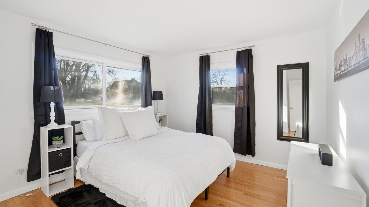 Photo of Bedroom in Palatine