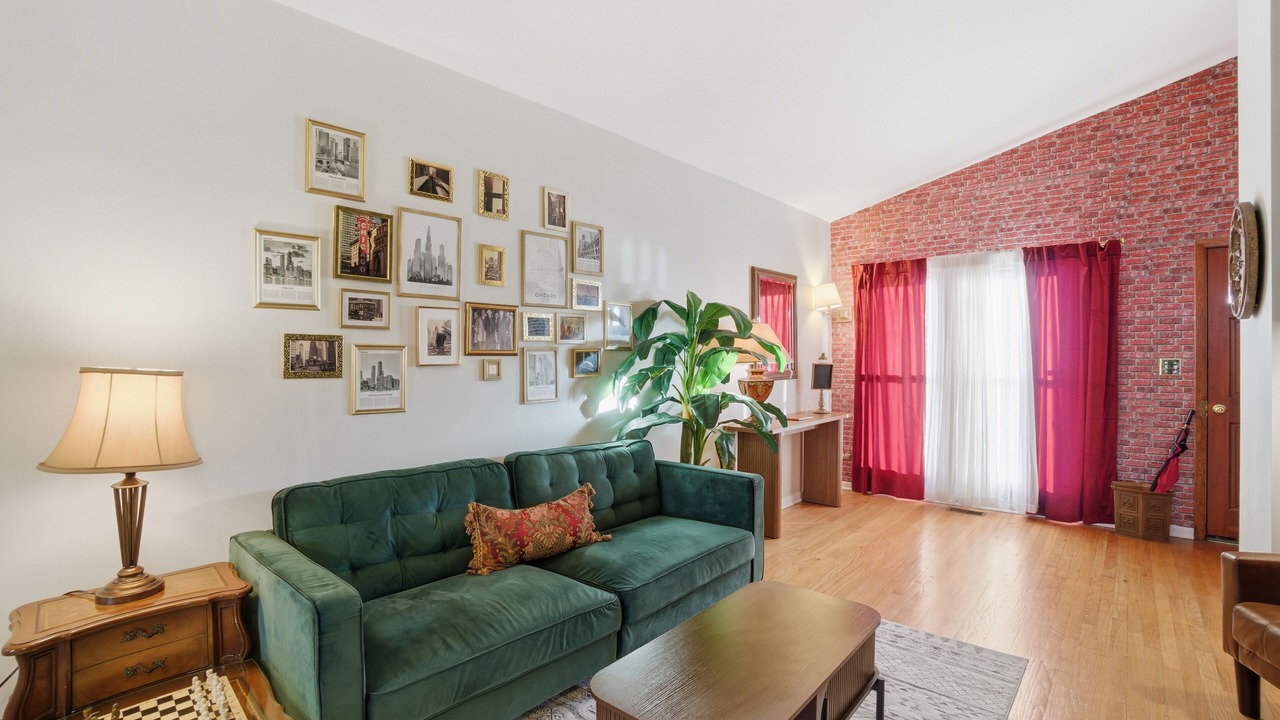 Photo of Livingroom in Palatine