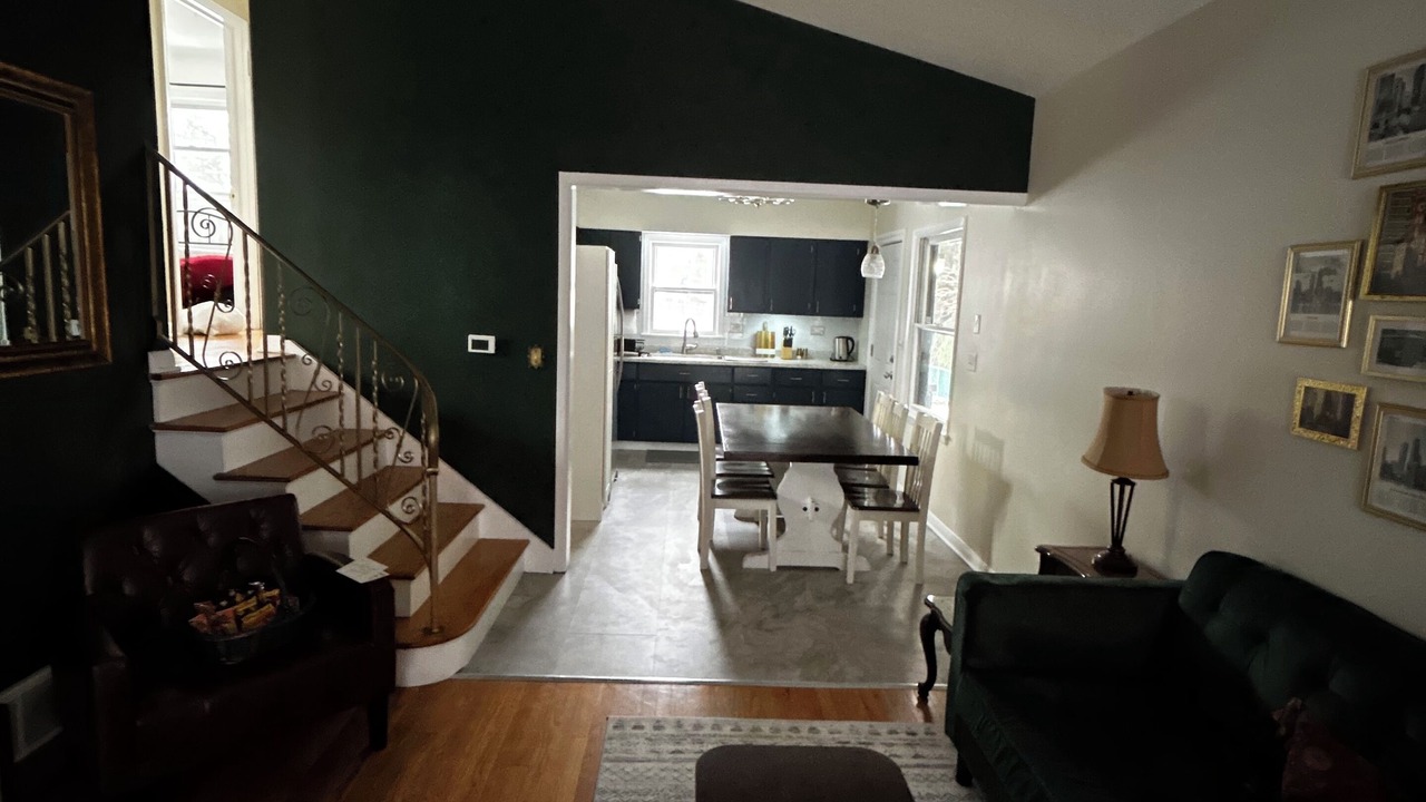Photo of Livingroom in Palatine