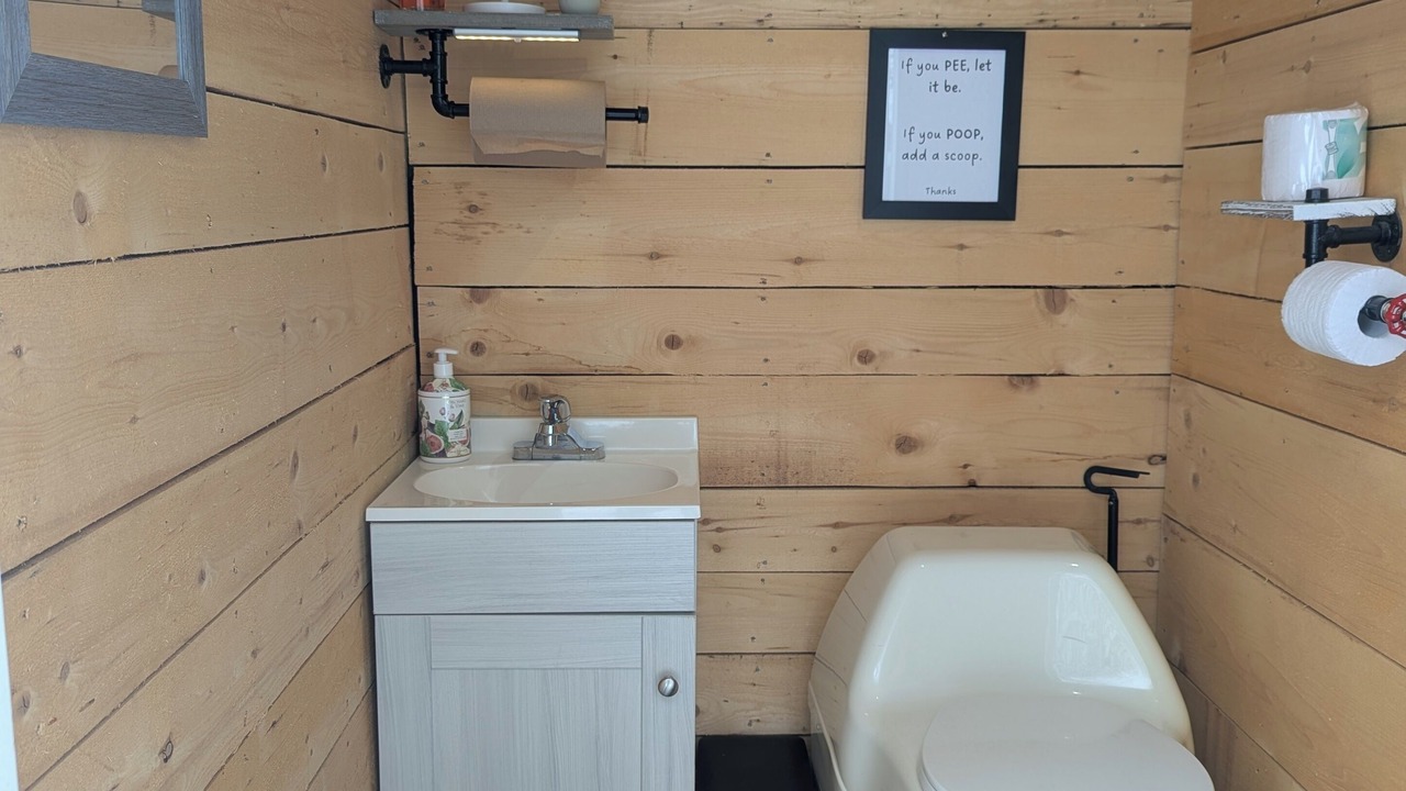 Photo of Bathroom in Balmoral Mills