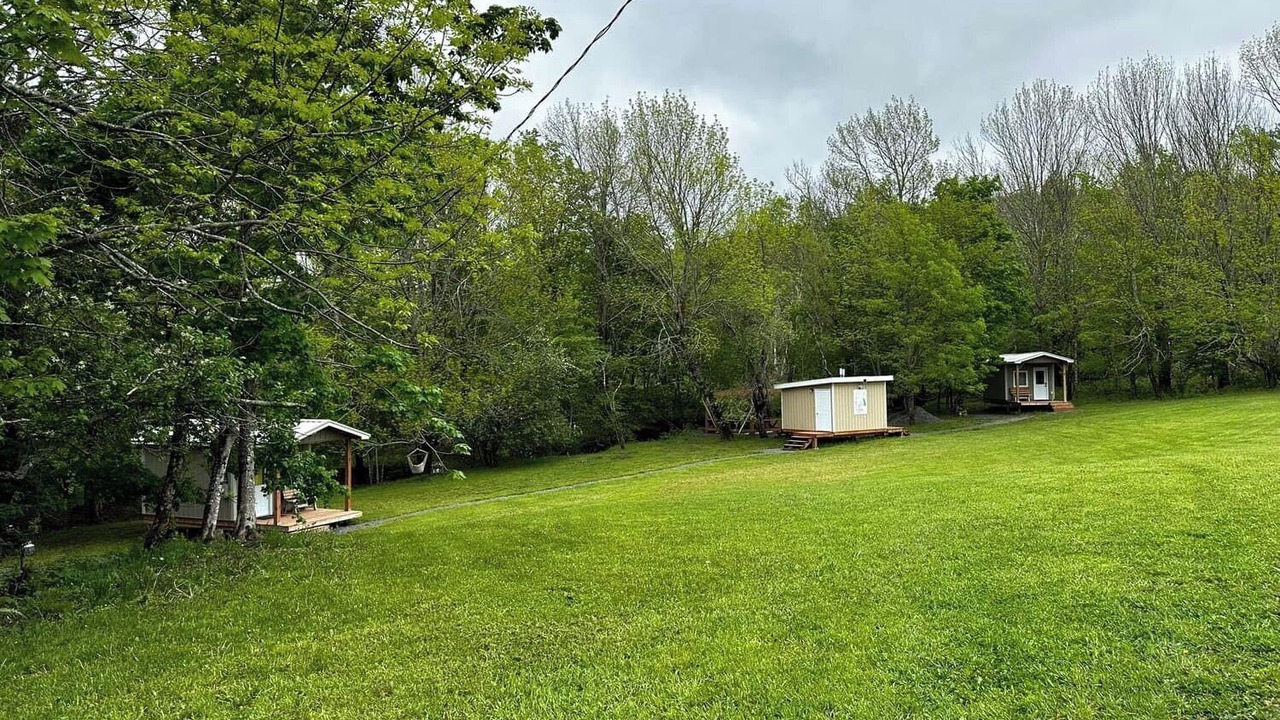Photo of Outdoor in Balmoral Mills