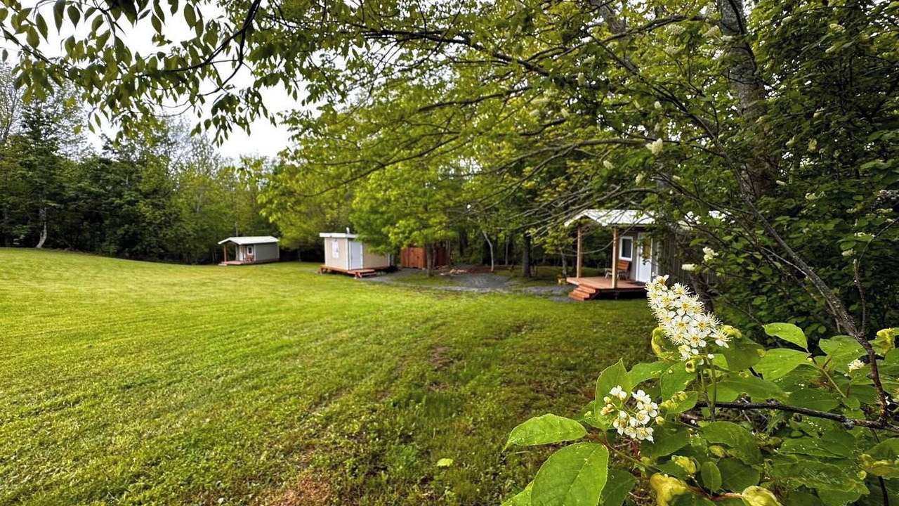 Photo of Outdoor in Balmoral Mills