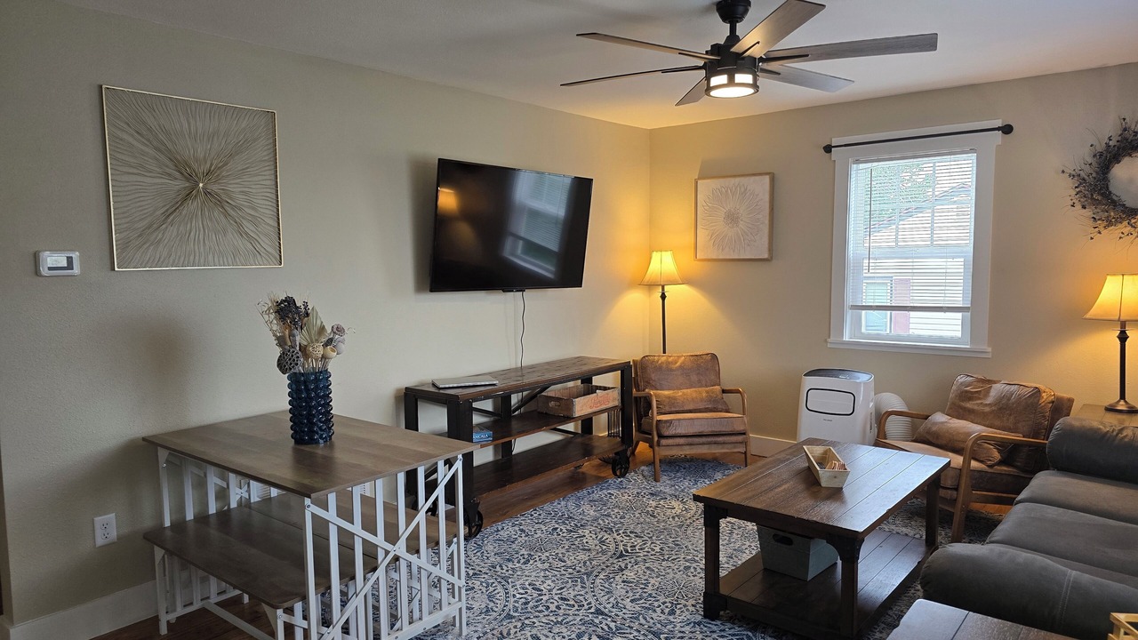 Photo of Livingroom in Casper